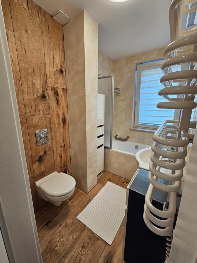 Sloneczny Apartament ยูราตา ภายนอก รูปภาพ